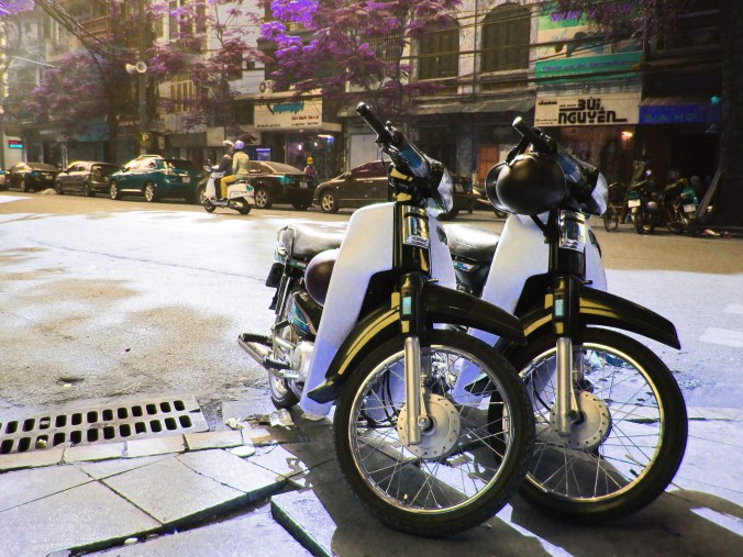 One of the main ways to travel around the city of Hanoi